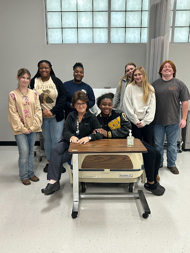 Patient Care (CNA) image 1 of 1